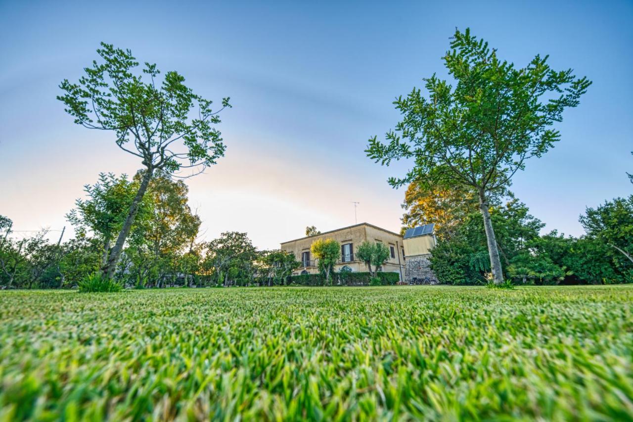 B&B Casale Vecchio Lecce Arnesano Bagian luar foto